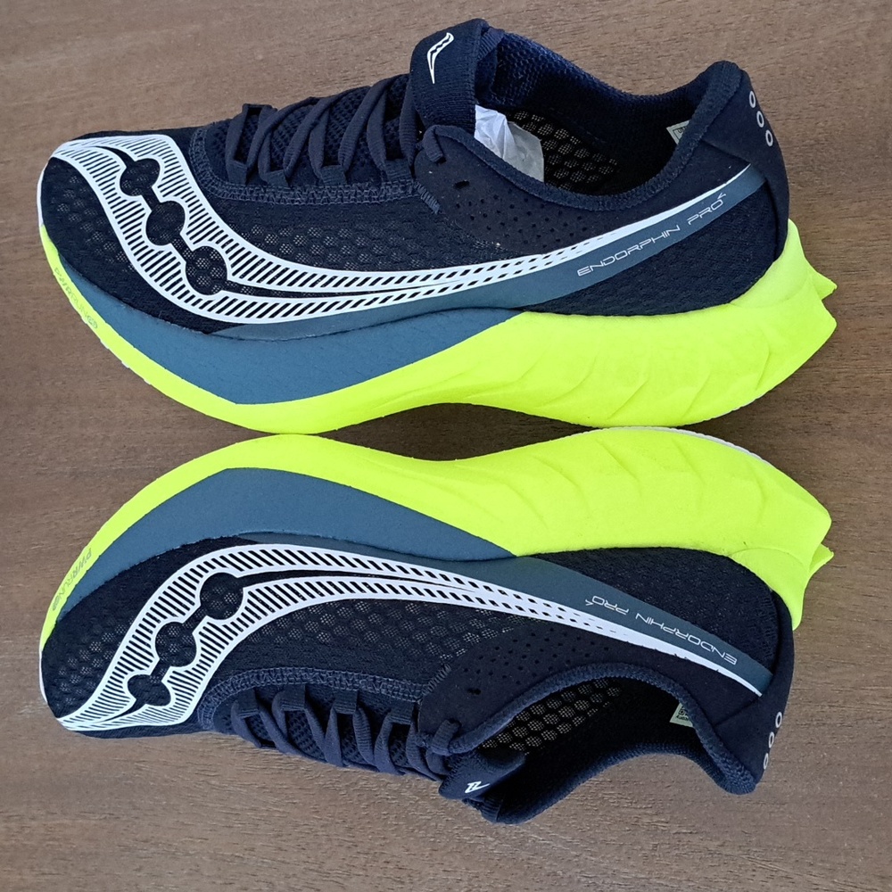 Saucony Endorphin Pro 4 Running Shoes - Color: Navy / Citron - Size: 10 - Picture 7 of 9